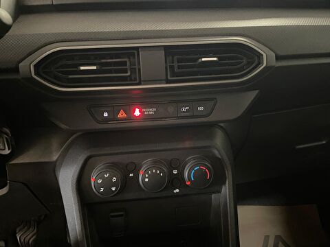 dacia, jogger, mpv 1.0 tce essential, manuel, benzin 2.el otomobil | renew 15