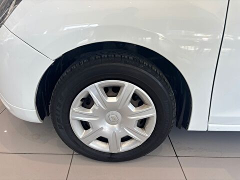 2016 Benzin Manuel Renault Symbol Beyaz Ermat Motorlu Araçlar ve Tarım Ürünleri Sanayi Ticaret A.Ş.
