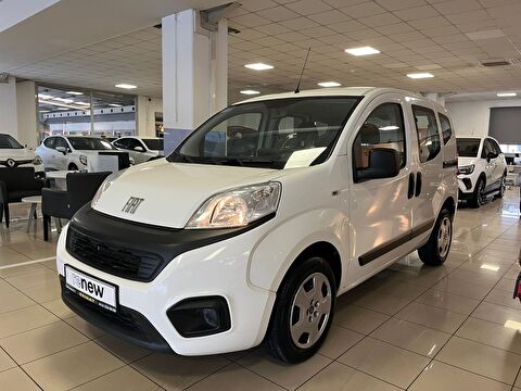 Combi 1.3 MultiJet Pop, 2. el otomobil | renew