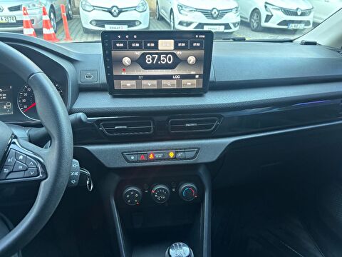 2022 Benzin Manuel Renault Taliant Beyaz Ermat Motorlu Araçlar ve Tarım Ürünleri Sanayi Ticaret A.Ş.