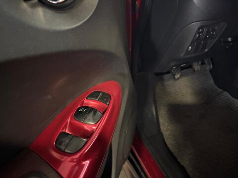2011 Benzin Manuel Nissan Juke Kırmızı Ermat Motorlu Araçlar ve Tarım Ürünleri Sanayi Ticaret A.Ş.