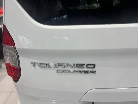 2021 Dizel Manuel Ford Tourneo Courier Beyaz Ermat Motorlu Araçlar ve Tarım Ürünleri Sanayi Ticaret A.Ş.