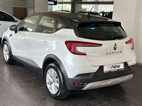2021 Hybrid Otomatik Renault Captur Beyaz Ermat Motorlu Araçlar ve Tarım Ürünleri Sanayi Ticaret A.Ş.