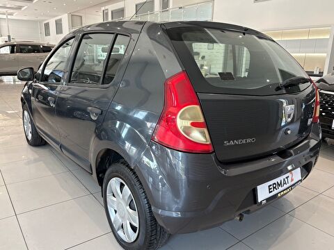 2011 Benzin Manuel Dacia Sandero Gri Ermat Motorlu Araçlar ve Tarım Ürünleri Sanayi Ticaret A.Ş.