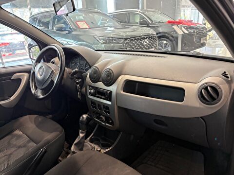 2011 Benzin Manuel Dacia Sandero Gri Ermat Motorlu Araçlar ve Tarım Ürünleri Sanayi Ticaret A.Ş.