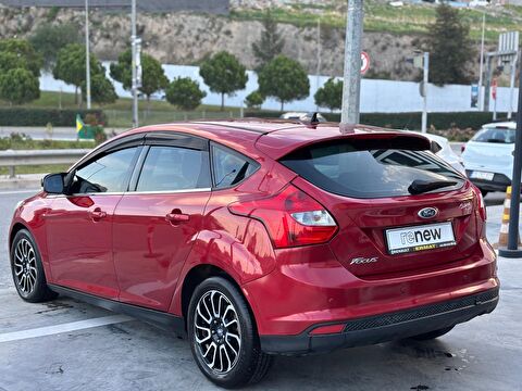 2012 Dizel Manuel Ford Focus Kırmızı Ermat Motorlu Araçlar ve Tarım Ürünleri Sanayi Ticaret A.Ş.