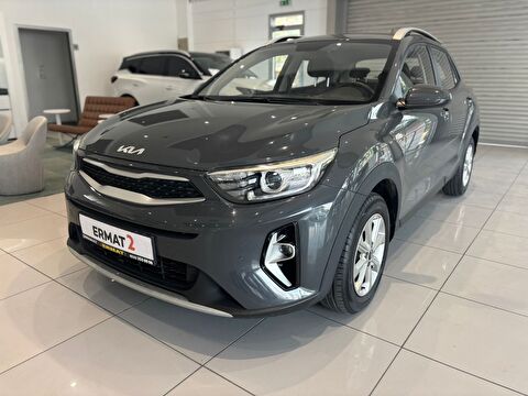2021 Benzin Manuel Kia Stonic Gri Ermat Motorlu Araçlar ve Tarım Ürünleri Sanayi Ticaret A.Ş.