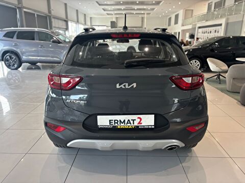 2021 Benzin Manuel Kia Stonic Gri Ermat Motorlu Araçlar ve Tarım Ürünleri Sanayi Ticaret A.Ş.