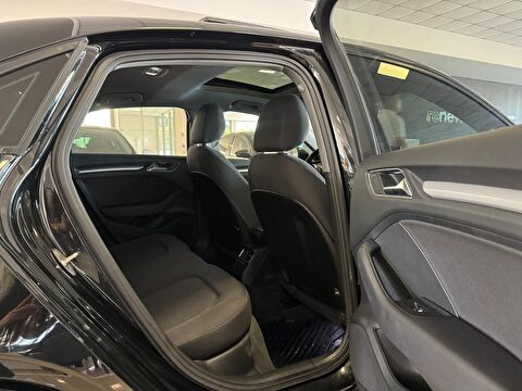 audi, a3, sedan 35 tfsı dynamic s-tronic, otomatik, benzin 2.el otomobil | renew 10