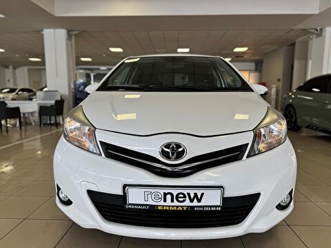 2014 Benzin Otomatik Toyota Yaris Beyaz Ermat Motorlu Araçlar ve Tarım Ürünleri Sanayi Ticaret A.Ş.