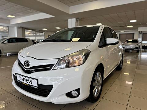 2014 Benzin Otomatik Toyota Yaris Beyaz Ermat Motorlu Araçlar ve Tarım Ürünleri Sanayi Ticaret A.Ş.