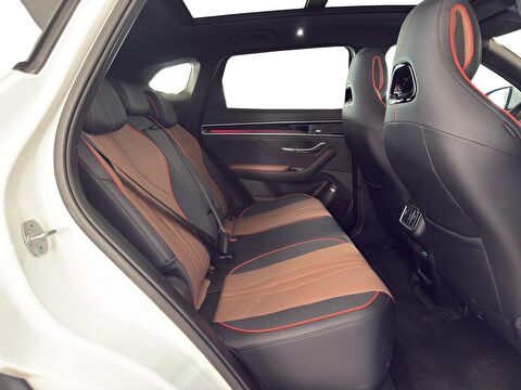 2024 PHEV Otomatik BYD Seal U Beyaz Ermat Motorlu Araçlar ve Tarım Ürünleri Sanayi Ticaret A.Ş.