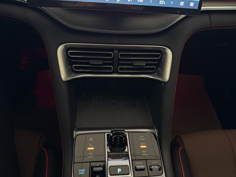 2024 PHEV Otomatik BYD Seal U Beyaz Ermat Motorlu Araçlar ve Tarım Ürünleri Sanayi Ticaret A.Ş.