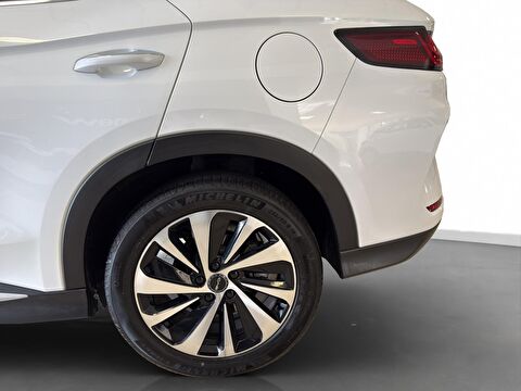 2024 PHEV Otomatik BYD Seal U Beyaz Ermat Motorlu Araçlar ve Tarım Ürünleri Sanayi Ticaret A.Ş.