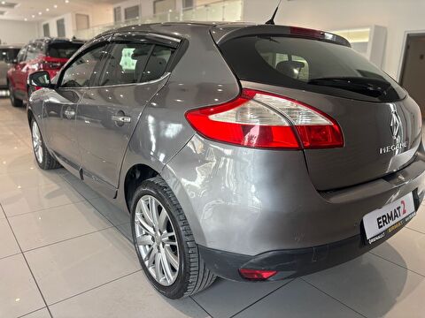 2014 Dizel Otomatik Renault Megane Gri Ermat Motorlu Araçlar ve Tarım Ürünleri Sanayi Ticaret A.Ş.