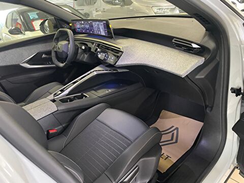 peugeot, e-3008, crossover 73 kwh allure otomatik, otomatik, elektrik 2.el otomobil | renew 24