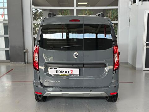 2023 Dizel Manuel Renault Express Gri Ermat Motorlu Araçlar ve Tarım Ürünleri Sanayi Ticaret A.Ş.