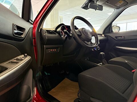 suzuki, swift, hatchback 1.2 dualjet hibrit glx tek renk premium cvt, otomatik, mhev 2.el otomobil | renew 15
