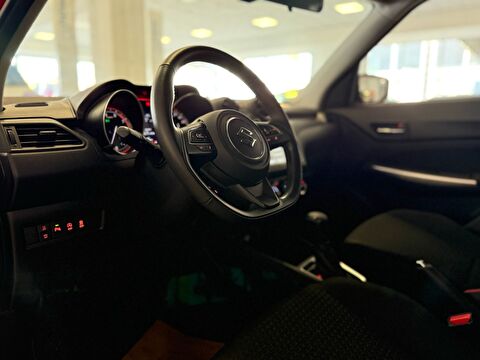 suzuki, swift, hatchback 1.2 dualjet hibrit glx tek renk premium cvt, otomatik, mhev 2.el otomobil | renew 23