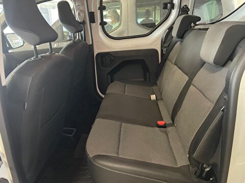 2023 Dizel Manuel Renault Express Beyaz Ermat Motorlu Araçlar ve Tarım Ürünleri Sanayi Ticaret A.Ş.