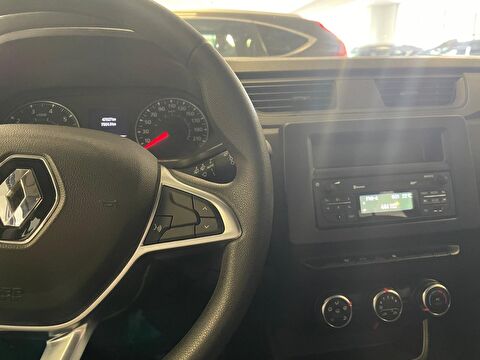 2023 Dizel Manuel Renault Express Beyaz Ermat Motorlu Araçlar ve Tarım Ürünleri Sanayi Ticaret A.Ş.