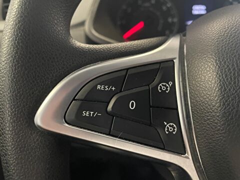 2023 Dizel Manuel Renault Express Beyaz Ermat Motorlu Araçlar ve Tarım Ürünleri Sanayi Ticaret A.Ş.