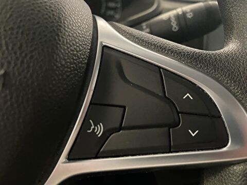 2023 Dizel Manuel Renault Express Beyaz Ermat Motorlu Araçlar ve Tarım Ürünleri Sanayi Ticaret A.Ş.