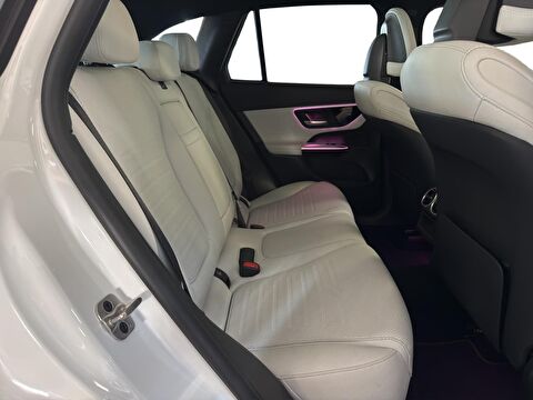 2024 MHEV Otomatik Mercedes-Benz GLC Beyaz Ermat Motorlu Araçlar ve Tarım Ürünleri Sanayi Ticaret A.Ş.