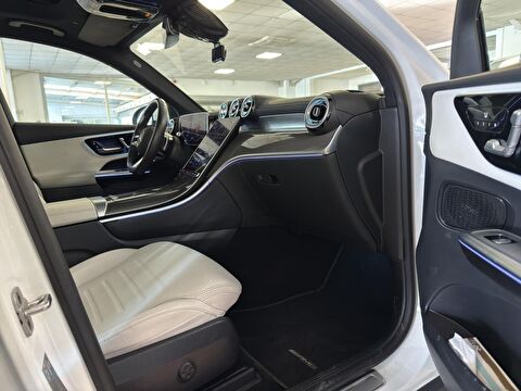 2024 MHEV Otomatik Mercedes-Benz GLC Beyaz Ermat Motorlu Araçlar ve Tarım Ürünleri Sanayi Ticaret A.Ş.