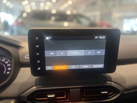 2023 Benzin Otomatik Dacia Sandero Siyah Ermat Motorlu Araçlar ve Tarım Ürünleri Sanayi Ticaret A.Ş.