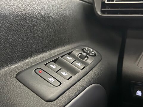 fiat, doblo, combi 1.5 bluehdı premio plus otomatik, otomatik, dizel 2.el otomobil | renew 17