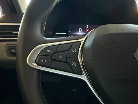 2025 Benzin Otomatik Renault Clio Gri Ermat Motorlu Araçlar ve Tarım Ürünleri Sanayi Ticaret A.Ş.