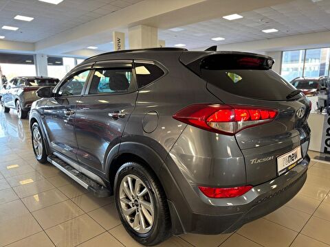 2017 Benzin Otomatik Hyundai Tucson Gri Ermat Motorlu Araçlar ve Tarım Ürünleri Sanayi Ticaret A.Ş.