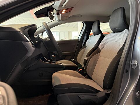 renault, clio, hatchback 1.0 tce evolution x-tronic, otomatik, benzin 2.el otomobil | renew 15