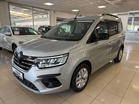 1.3 Tce Iconic EDC, 2. el otomobil | renew