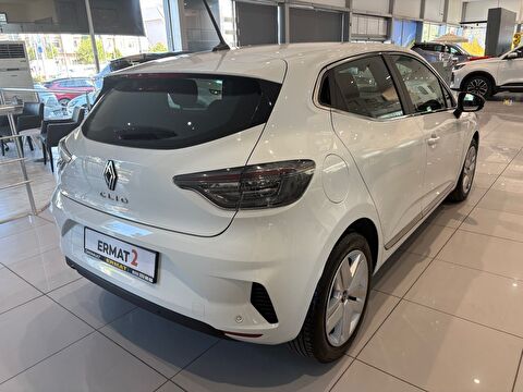 2025 Benzin Otomatik Renault Clio Beyaz Ermat Motorlu Araçlar ve Tarım Ürünleri Sanayi Ticaret A.Ş.