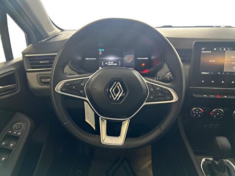 2024 Benzin Otomatik Renault Clio Beyaz Ermat Motorlu Araçlar ve Tarım Ürünleri Sanayi Ticaret A.Ş.