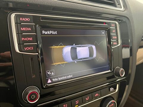 2017 Benzin Manuel Volkswagen Jetta Kırmızı Ermat Motorlu Araçlar ve Tarım Ürünleri Sanayi Ticaret A.Ş.