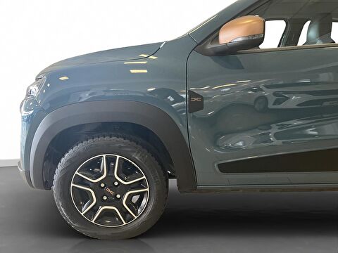 2023 Elektrik Otomatik Dacia Spring Yeşil Ermat Motorlu Araçlar ve Tarım Ürünleri Sanayi Ticaret A.Ş.