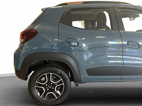 2023 Elektrik Otomatik Dacia Spring Yeşil Ermat Motorlu Araçlar ve Tarım Ürünleri Sanayi Ticaret A.Ş.