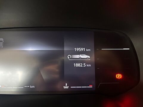 2025 Benzin Otomatik Renault Clio Gri Ermat Motorlu Araçlar ve Tarım Ürünleri Sanayi Ticaret A.Ş.