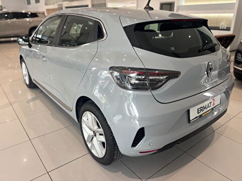 2025 Benzin Otomatik Renault Clio Gri Ermat Motorlu Araçlar ve Tarım Ürünleri Sanayi Ticaret A.Ş.