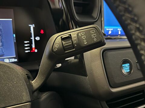 2024 Benzin Otomatik Ford Tourneo Courier Siyah Ermat Motorlu Araçlar ve Tarım Ürünleri Sanayi Ticaret A.Ş.