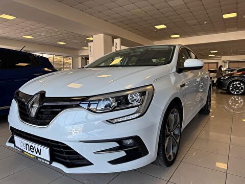 Sedan 1.3 TCe Joy, 2. el otomobil | renew