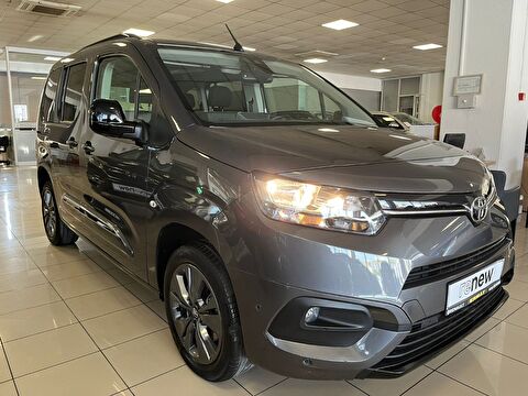 2024 Dizel Otomatik Toyota Proace City Gri Ermat Motorlu Araçlar ve Tarım Ürünleri Sanayi Ticaret A.Ş.