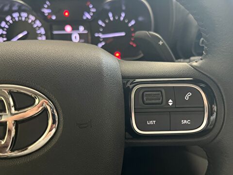 2024 Dizel Otomatik Toyota Proace City Gri Ermat Motorlu Araçlar ve Tarım Ürünleri Sanayi Ticaret A.Ş.