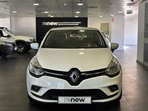 2018 Dizel Otomatik Renault Clio Beyaz Ermat Motorlu Araçlar ve Tarım Ürünleri Sanayi Ticaret A.Ş.