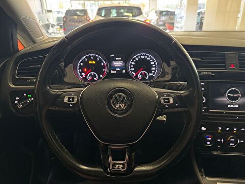 2017 Benzin Manuel Volkswagen Golf Beyaz Ermat Motorlu Araçlar ve Tarım Ürünleri Sanayi Ticaret A.Ş.