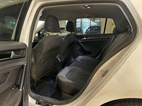 2017 Benzin Manuel Volkswagen Golf Beyaz Ermat Motorlu Araçlar ve Tarım Ürünleri Sanayi Ticaret A.Ş.