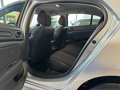 renault, megane, sedan 1.3 tce touch edc, otomatik, benzin 2.el otomobil | renew 12